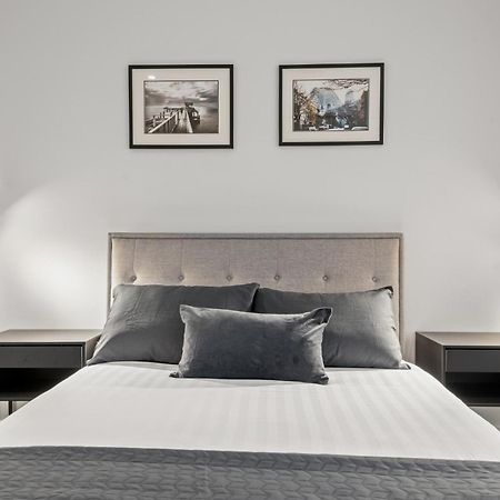 Stylish And Spacious 2-Bed Apartment Melbourne Bagian luar foto